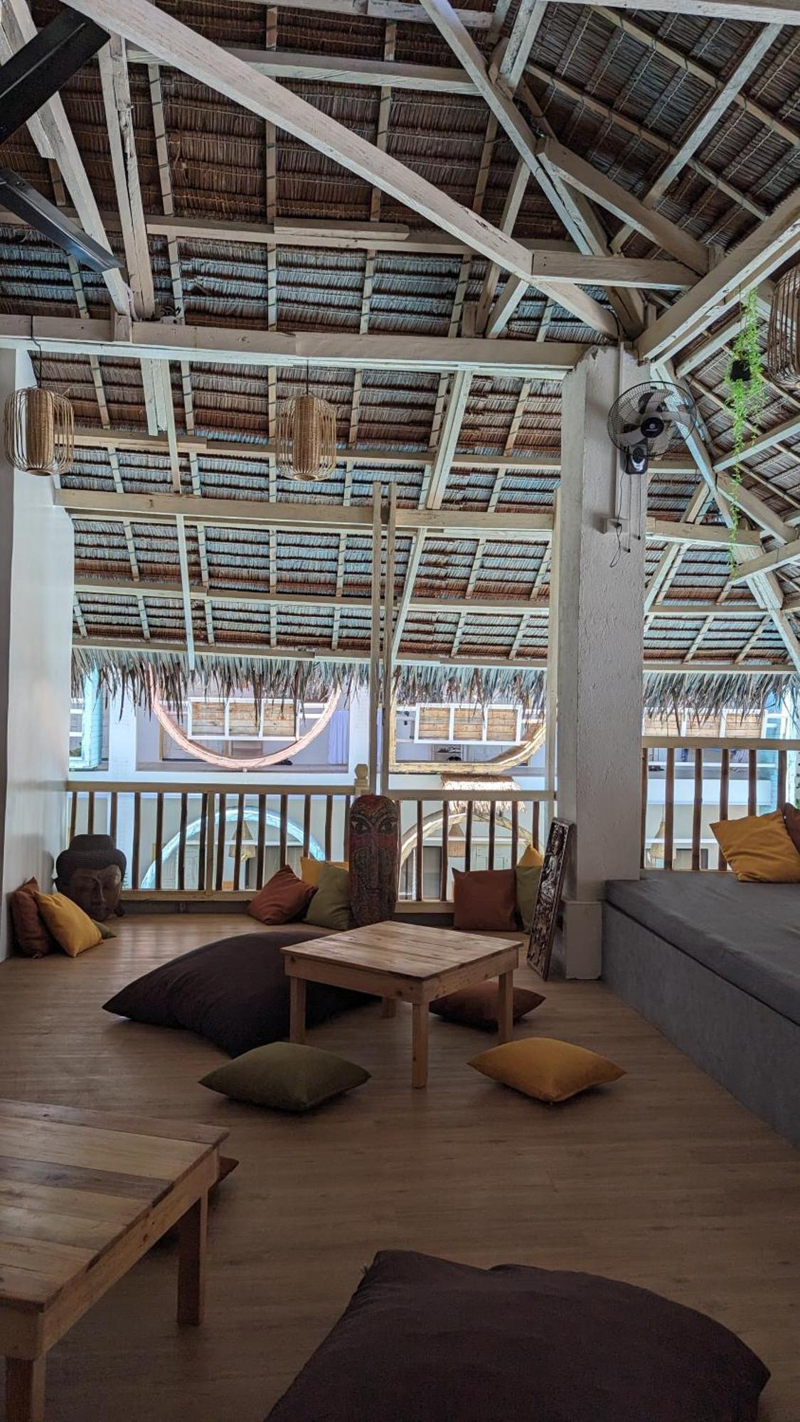 Happiness Hostel Boracay Balabag  ภายนอก รูปภาพ